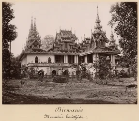Teik Kyaung kolostor, Ka Toe szigete, Moulmein közelében, Burmában, 1848 körül (albumnyomat)